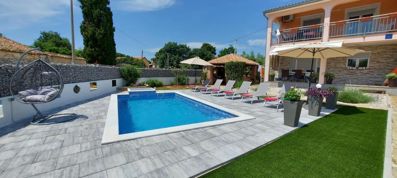 Apartments Katarina Poreč Exterior foto